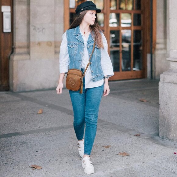 Small Crossbody Bag Faux Leather Boho Style with Tassel and Triple Zips - Picture 3 of 7